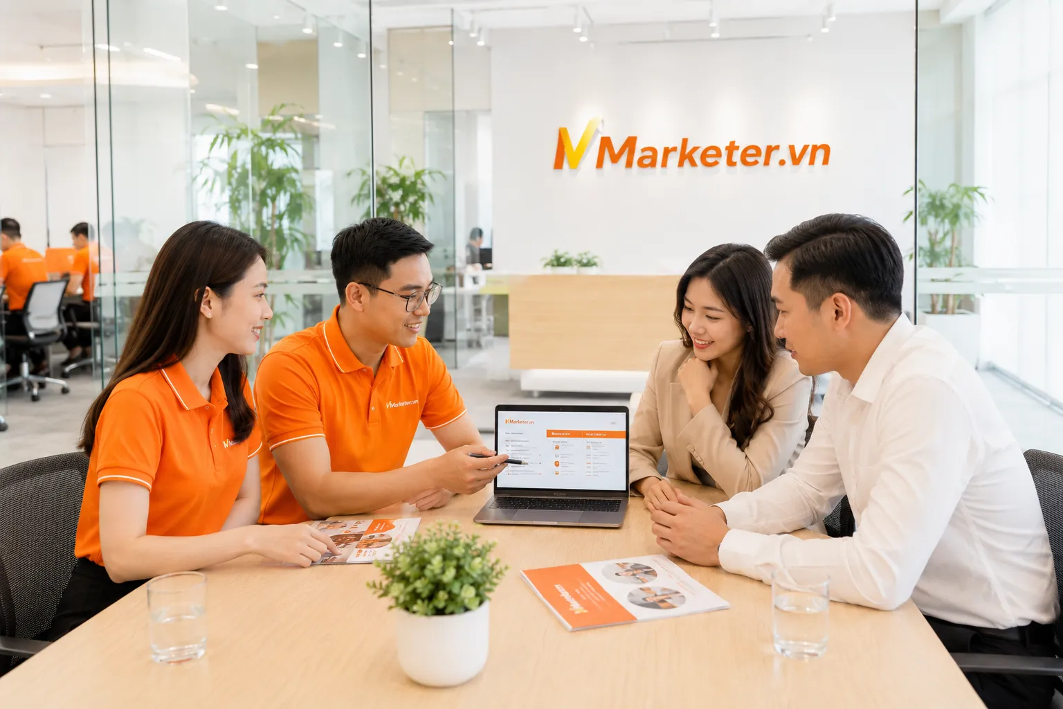 Click để chọn ảnh — bấm “Thay ảnh” mới mở Media Library Từ điển và thuật ngữ Marketing